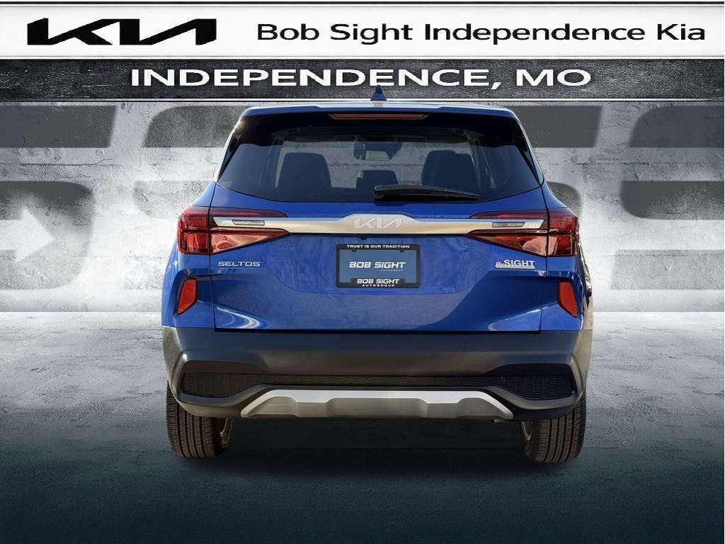 Certified 2023 Kia Seltos LX image 14