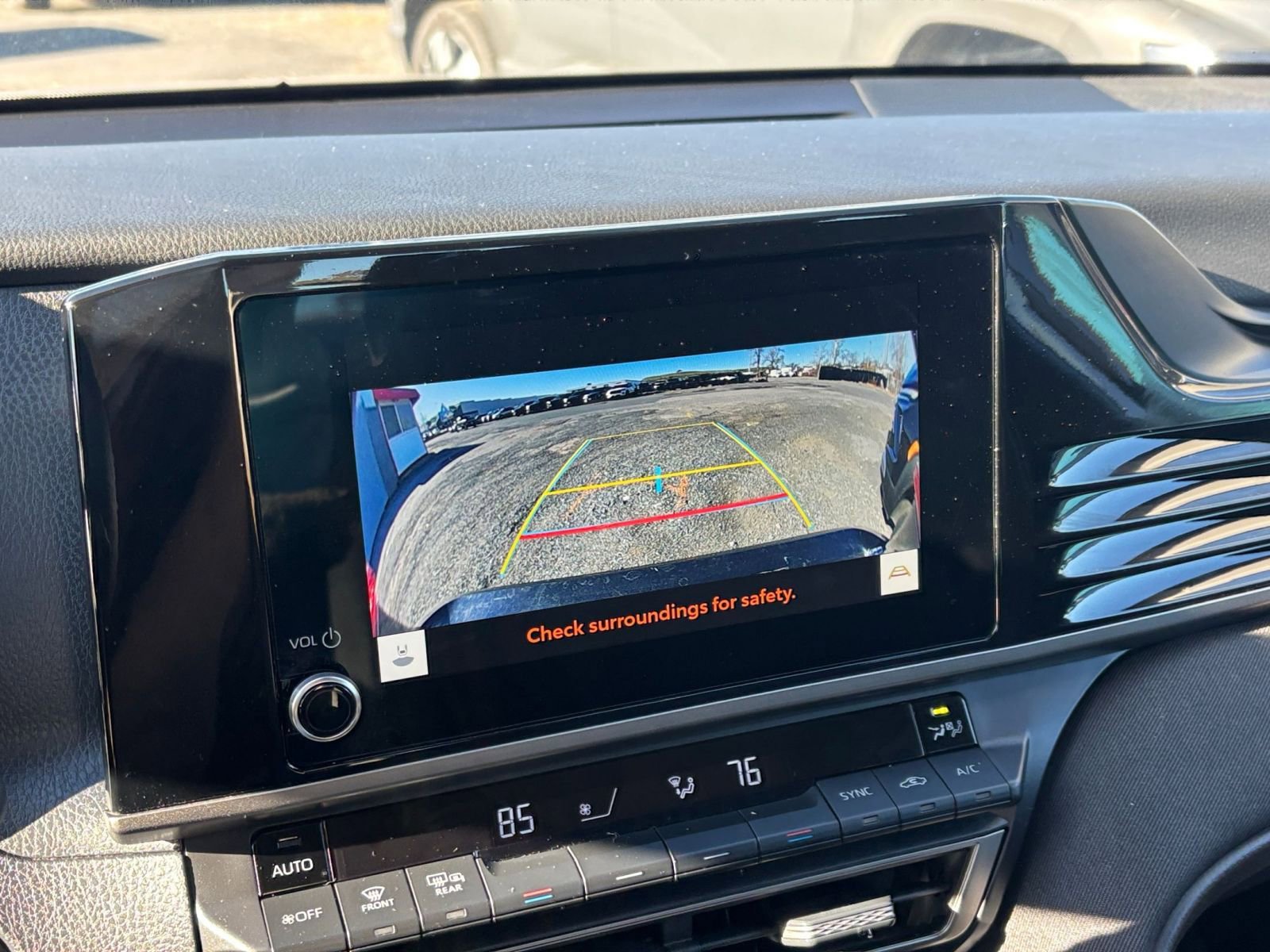 Used 2025 Toyota Camry LE image 17