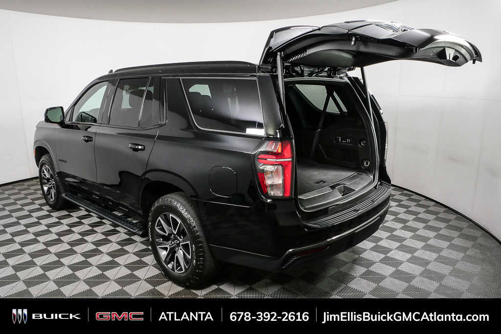 Used 2022 Chevrolet Tahoe Z71 w/ Luxury Package AWD/4WD image 35