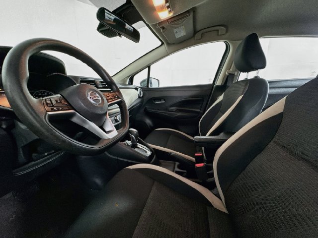 Used 2020 Nissan Versa SV FWD image 19