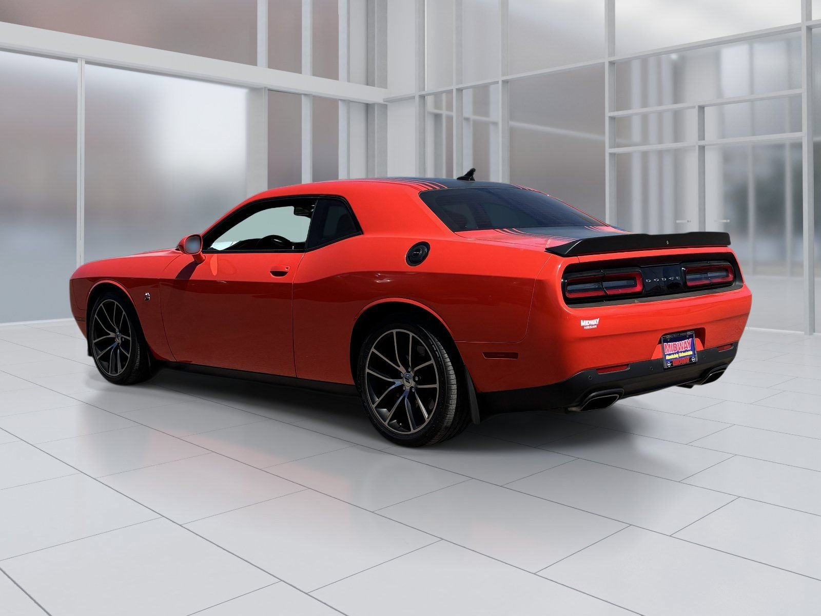 Used 2018 Dodge Challenger R/T Scat Pack RWD image 4