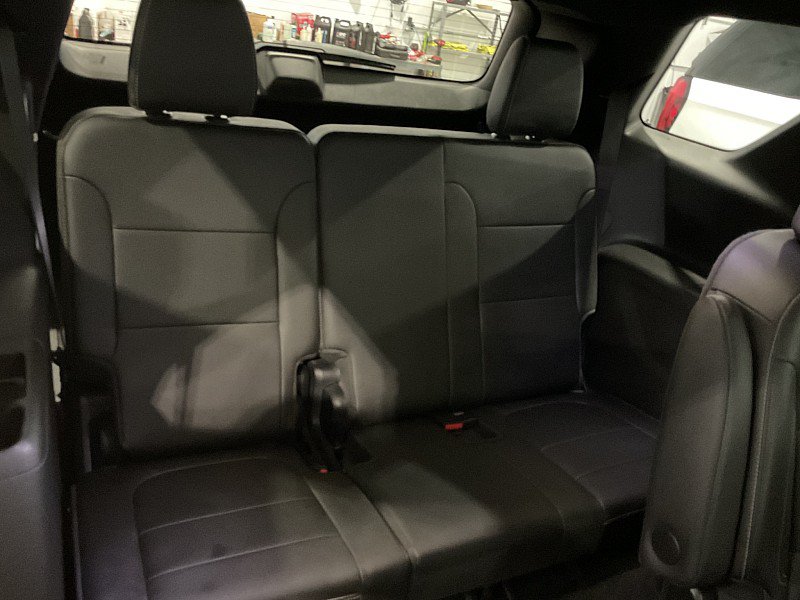 Used 2023 Chevrolet Traverse LT AWD/4WD image 26