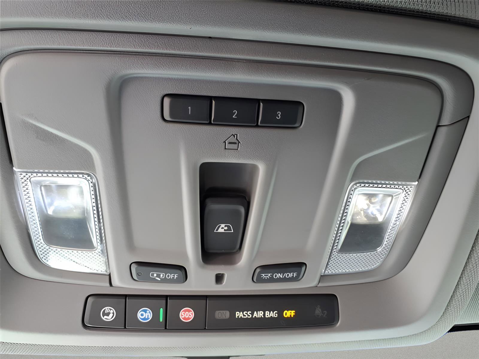 Used 2020 Chevrolet Silverado 1500 LT w/ All-Star Edition image 27