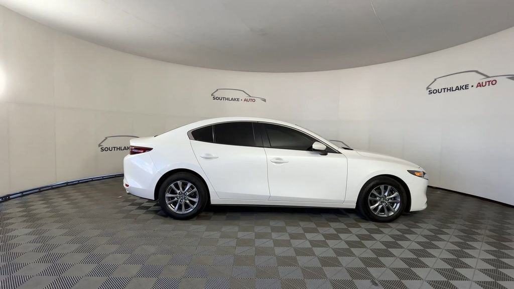 Used 2020 MAZDA MAZDA3 Sedan FWD image 9