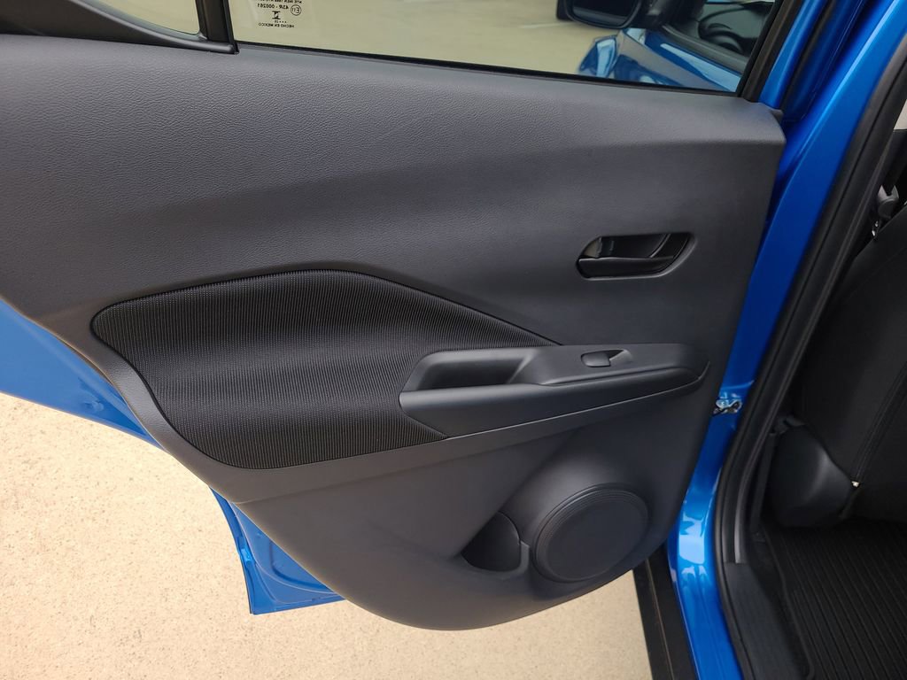Certified 2025 Nissan Kicks Play S FWD image 13
