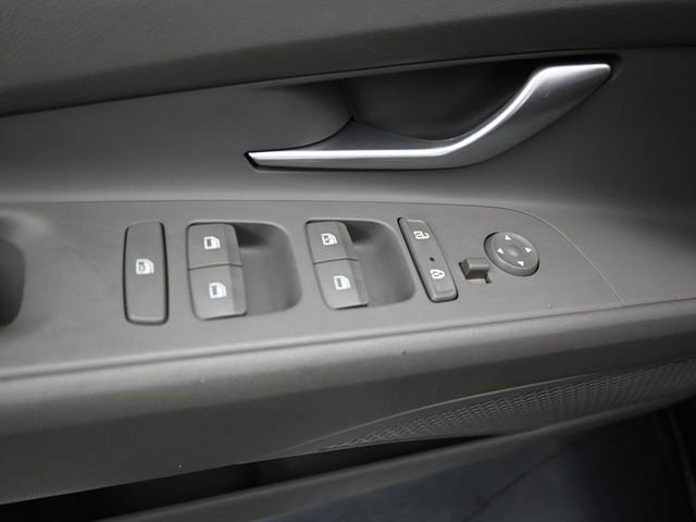Used 2023 Hyundai Elantra SEL w/ Convenience Package FWD image 20
