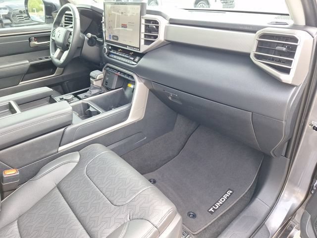 Used 2024 Toyota Tundra Limited AWD/4WD image 35
