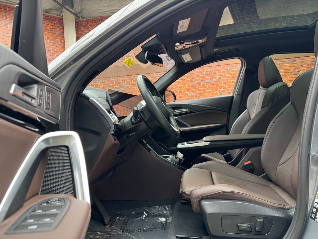 Certified 2024 BMW X2 xDrive28i AWD/4WD image 23