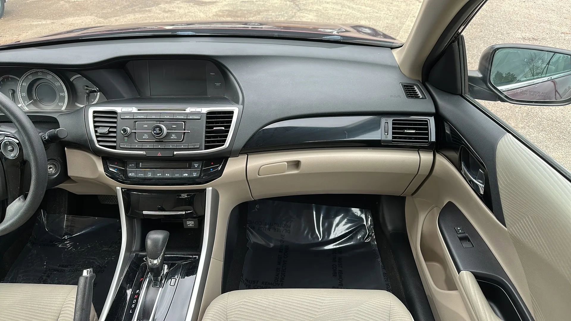 Used 2017 Honda Accord LX image 27