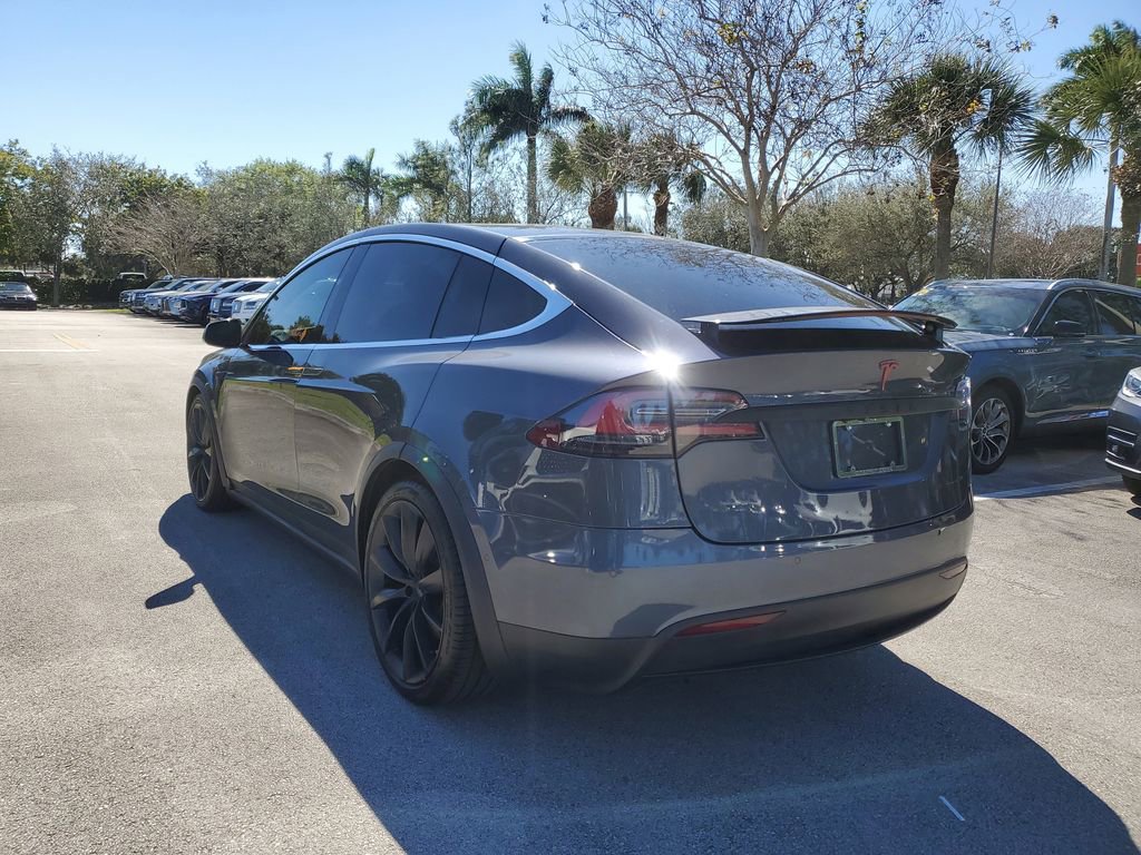 Used 2020 Tesla Model X Long Range image 3