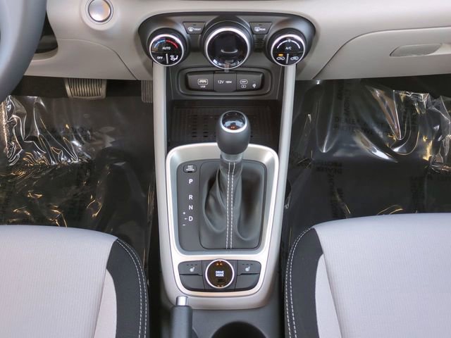 New 2026 Hyundai Venue SEL FWD image 18