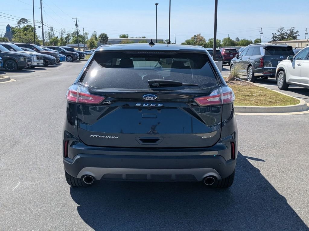Used 2022 Ford Edge Titanium image 7