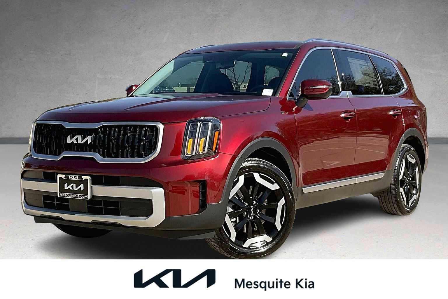 Used 2024 Kia Telluride EX w/ EX Captain's Chair Package image 1