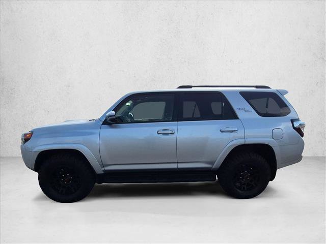 Used 2020 Toyota 4Runner TRD Off-Road Premium AWD/4WD image 9
