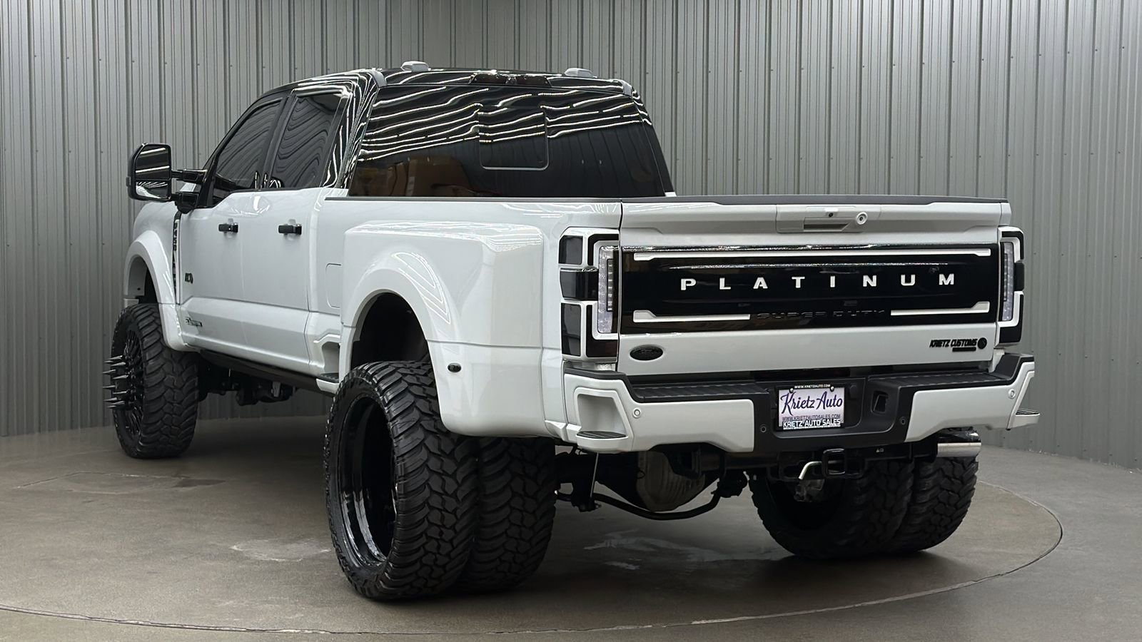 Used 2026 Ford F450 Platinum w/ Platinum Plus Package AWD/4WD image 3