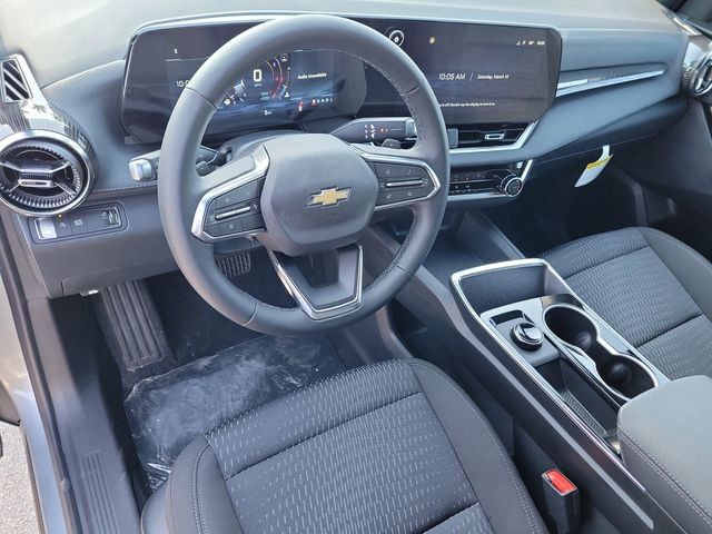 New 2026 Chevrolet Equinox LT w/ Safety and Technology Package FWD image 16