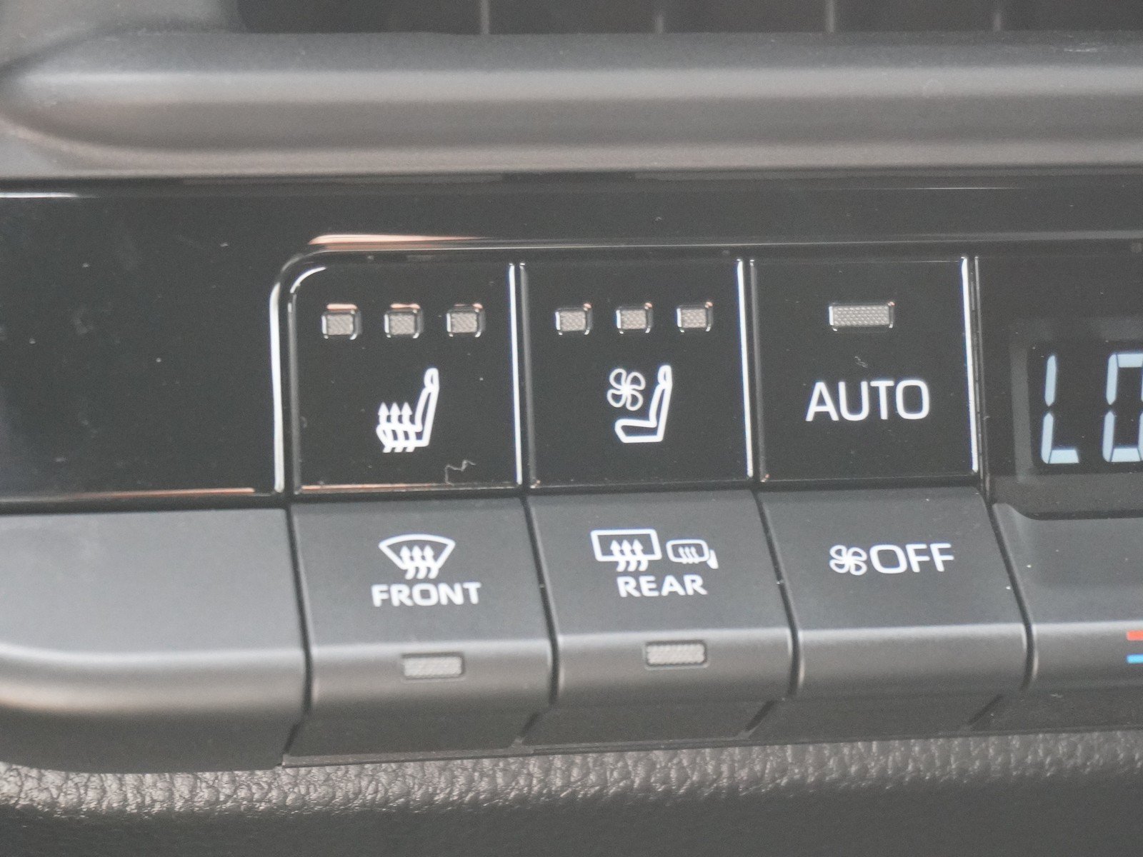 Used 2026 Toyota Crown AWD/4WD image 26