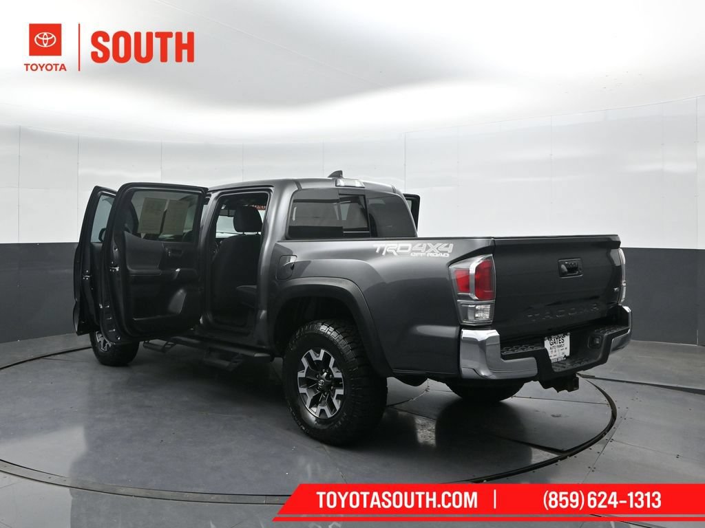 Used 2020 Toyota Tacoma TRD Off-Road AWD/4WD image 65