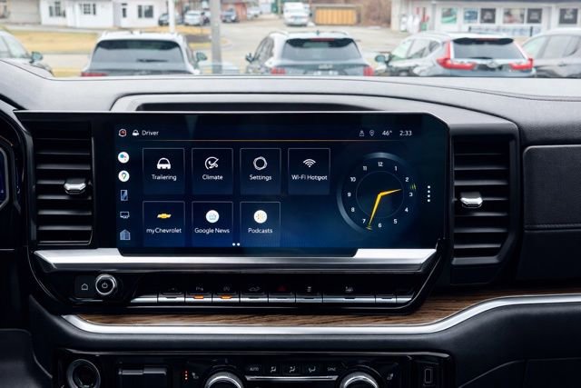 Used 2022 Chevrolet Silverado 1500 RST w/ Redline Edition image 31