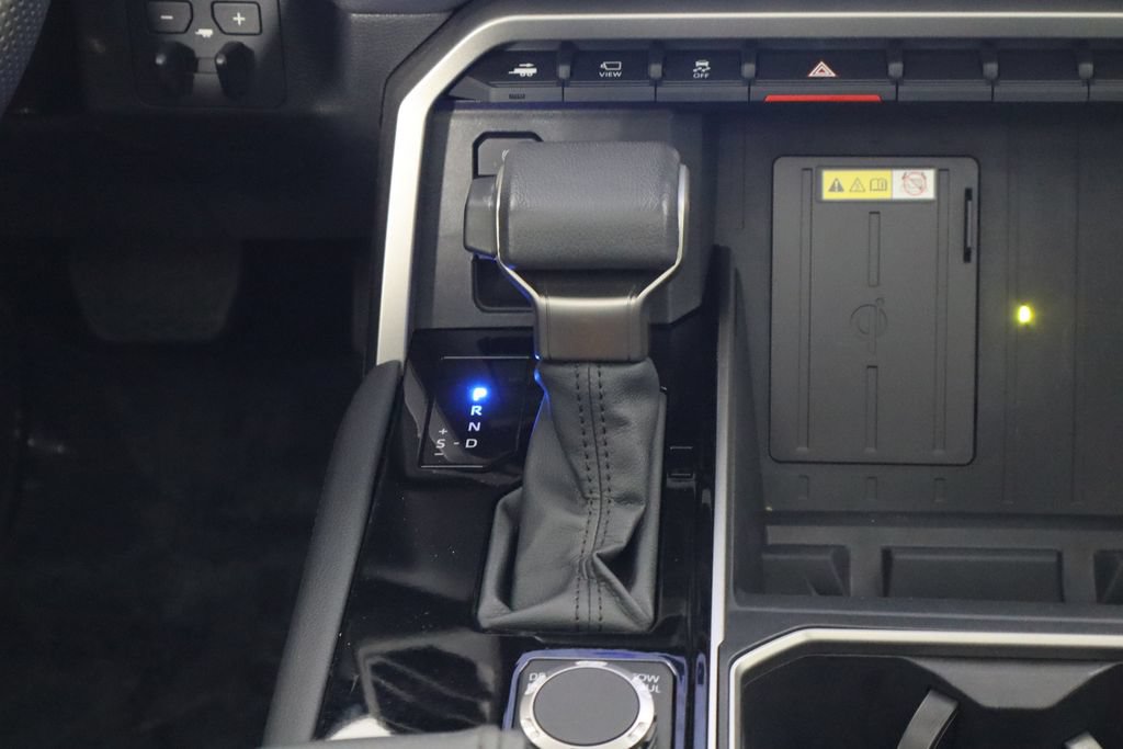 Used 2023 Toyota Tundra Limited RWD image 30