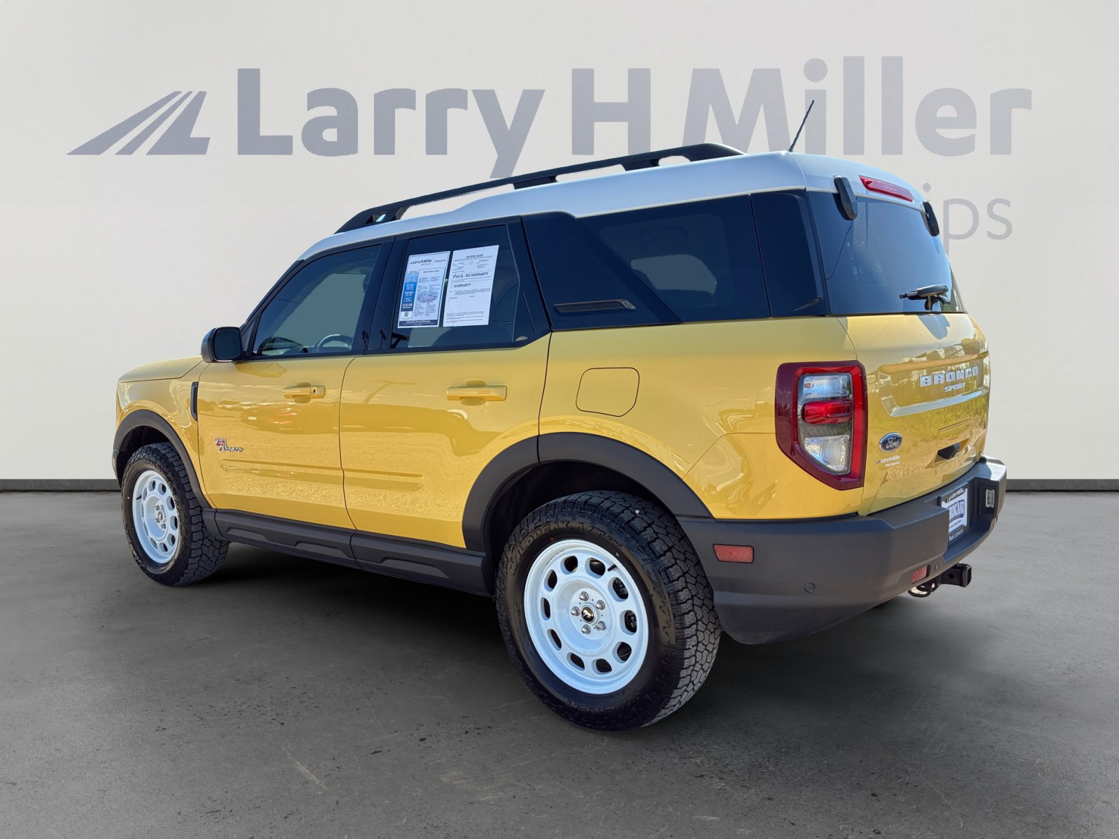 Certified 2023 Ford Bronco Sport Heritage Limited AWD/4WD image 3