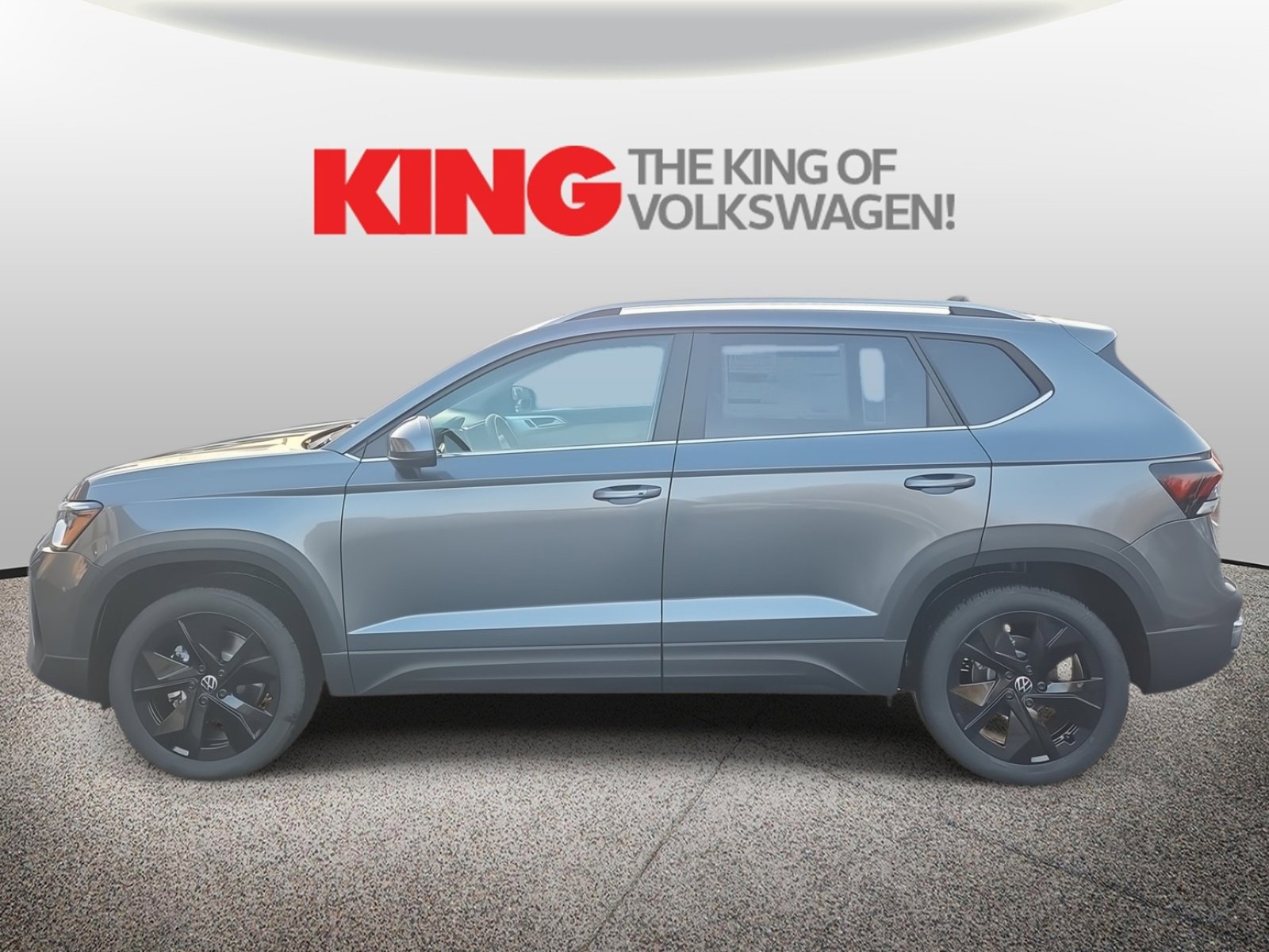 New 2026 Volkswagen Taos SE image 7