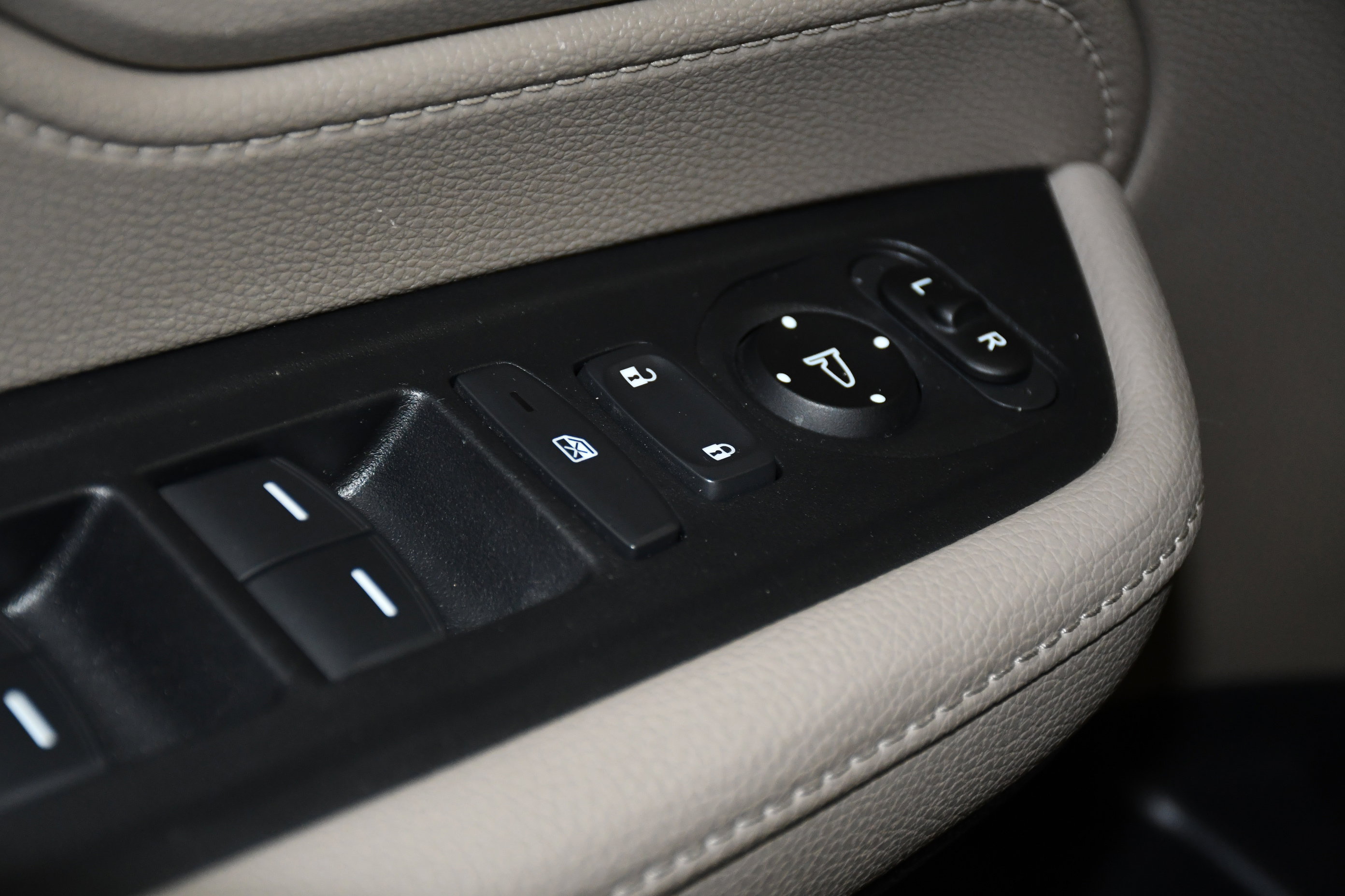 Certified 2024 Honda Odyssey EX-L image 33