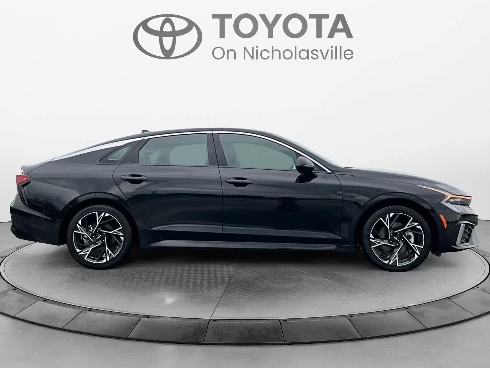 Used 2025 Kia K5 GT-Line w/ GT-Line Premium Package AWD/4WD image 6