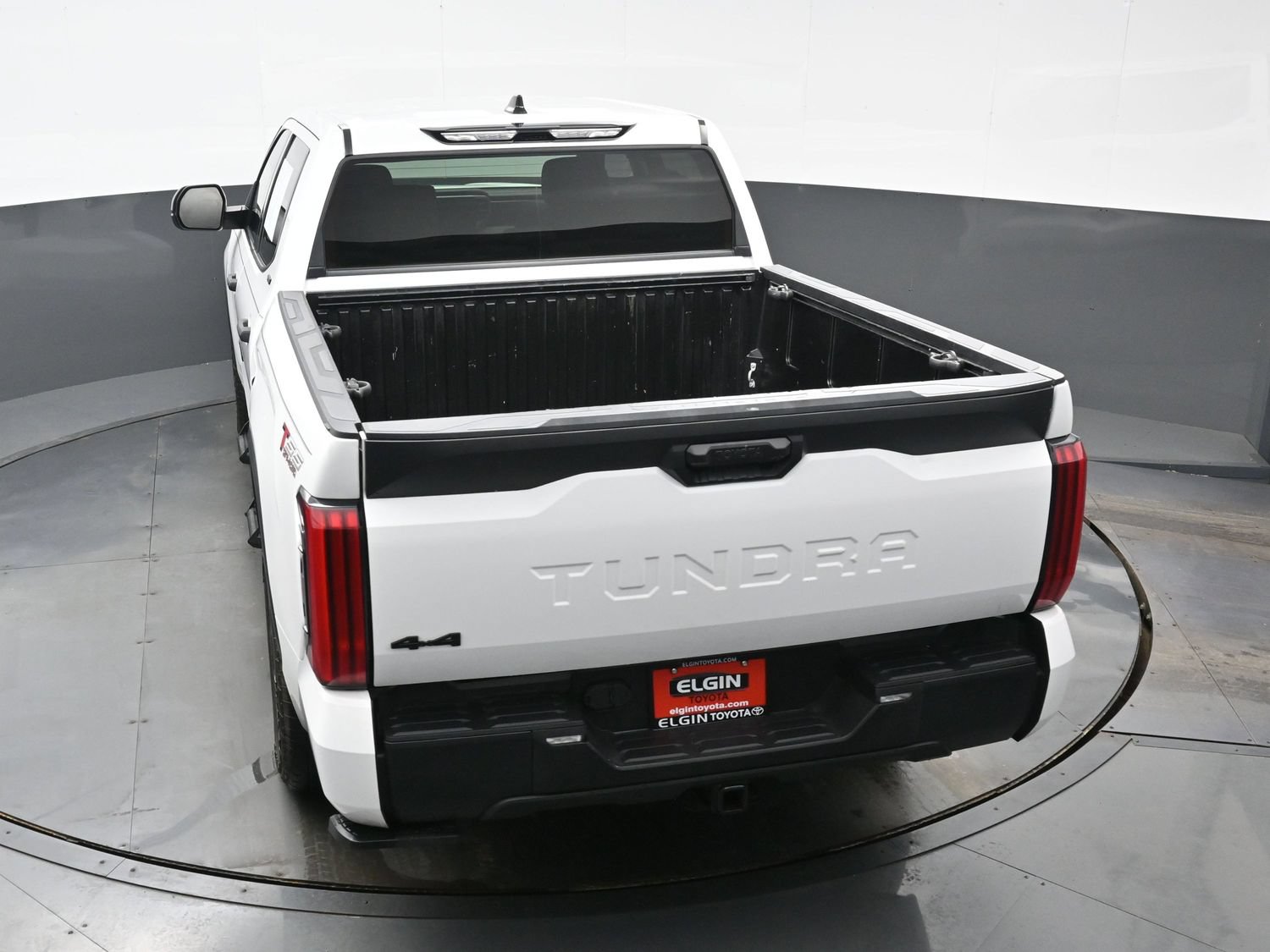 Used 2023 Toyota Tundra SR5 AWD/4WD image 37
