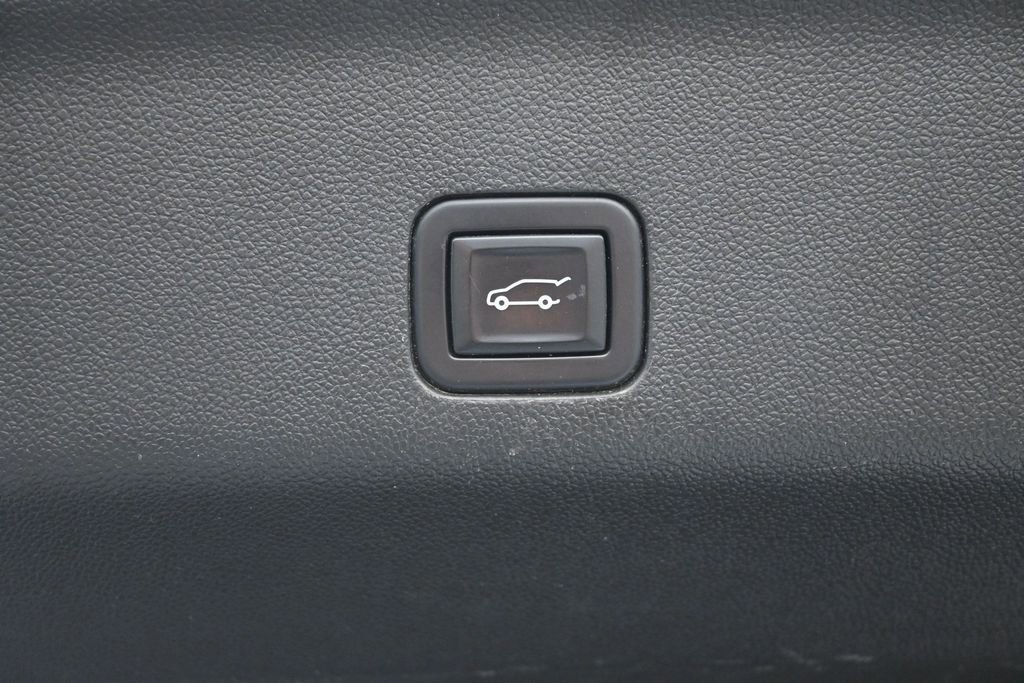 Used 2021 Chevrolet Tahoe LT AWD/4WD image 28