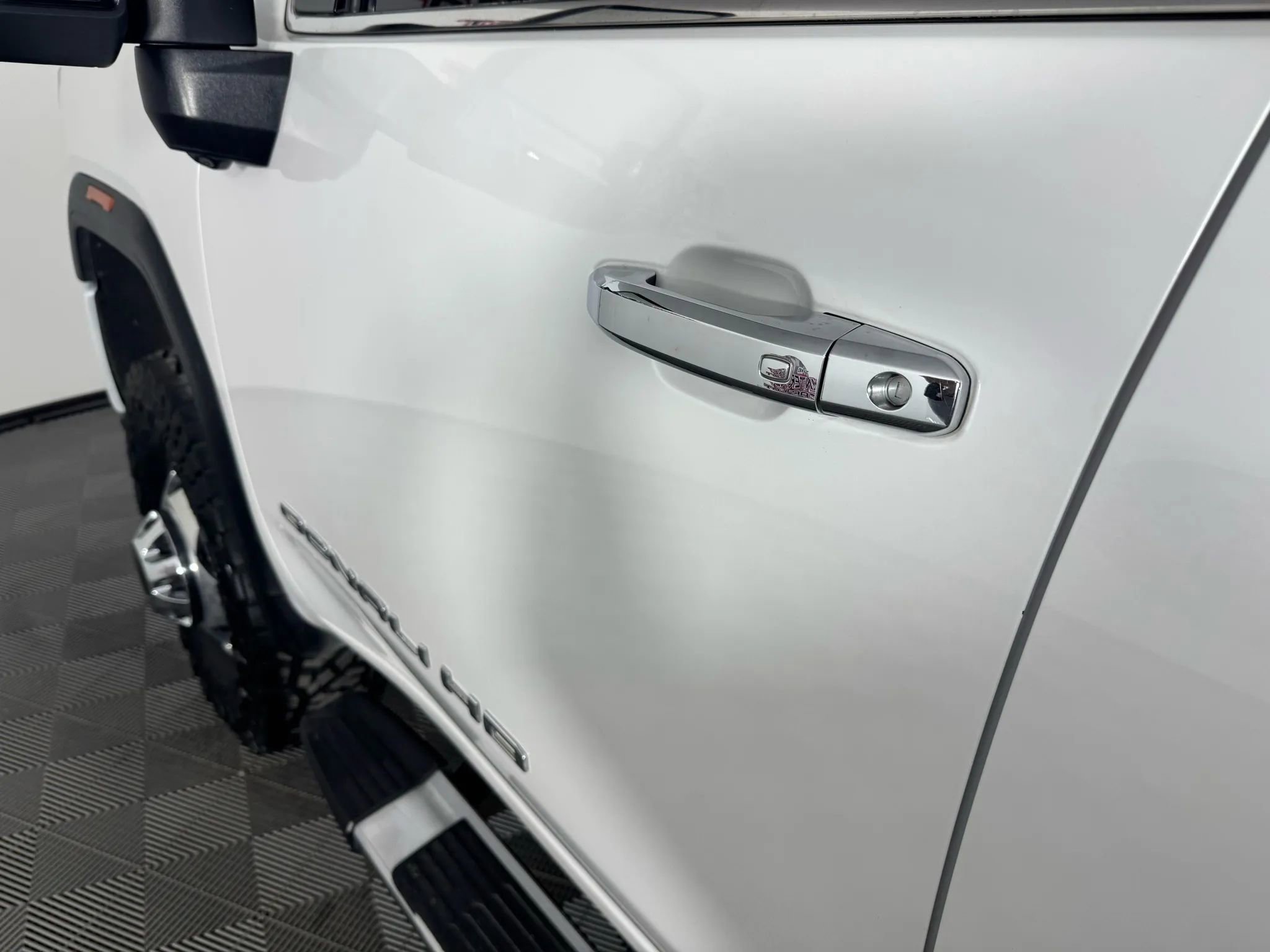 Used 2020 GMC Sierra 3500 Denali w/ Denali Ultimate Package image 26