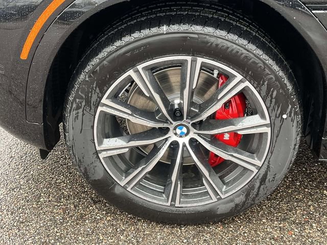 New 2026 BMW X6 xDrive40i w/ Climate Comfort Package AWD/4WD image 7