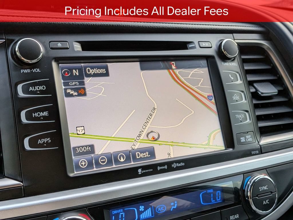 Used 2016 Toyota Highlander XLE FWD image 24