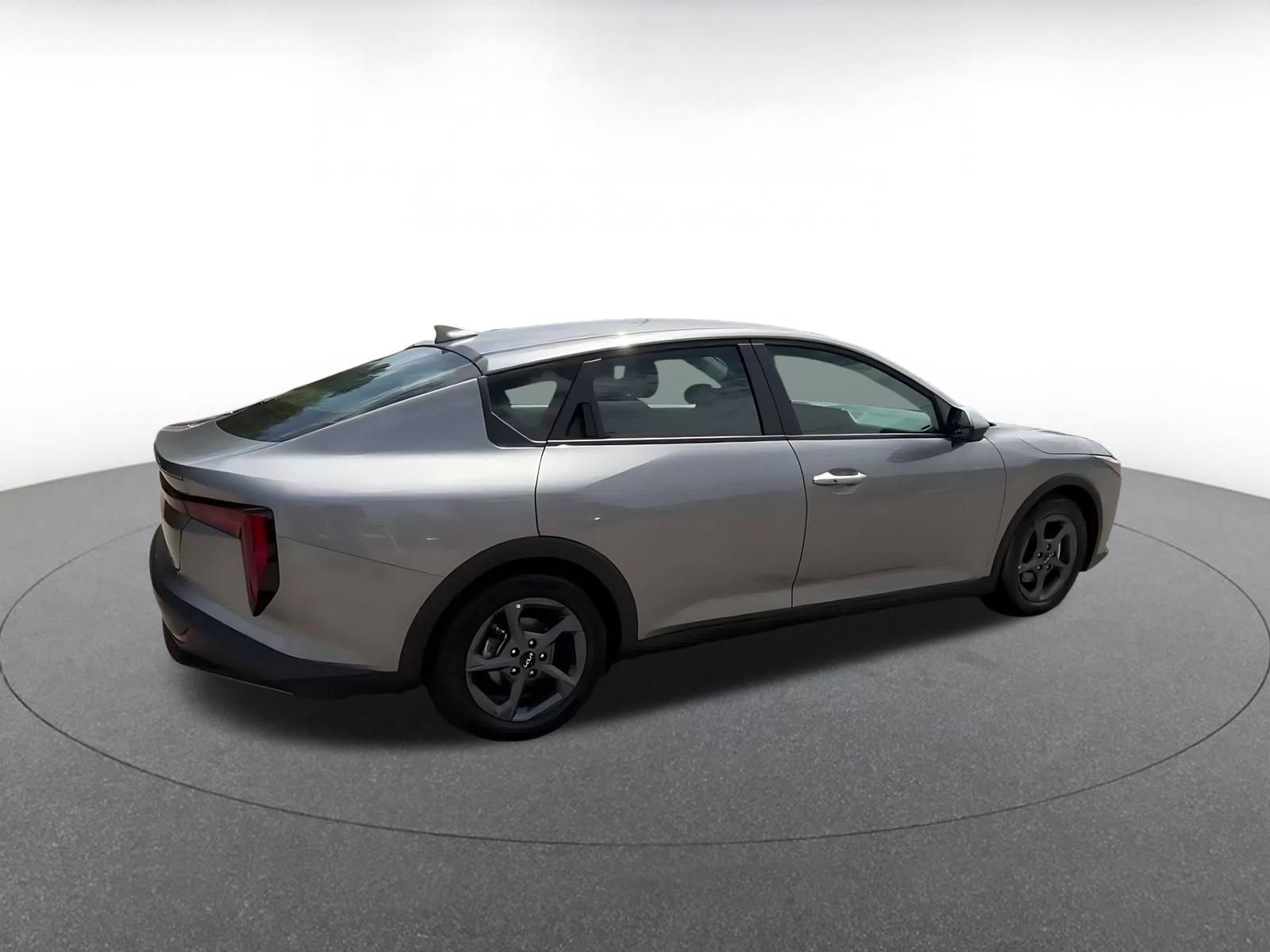 Used 2026 Kia K4 FWD image 15