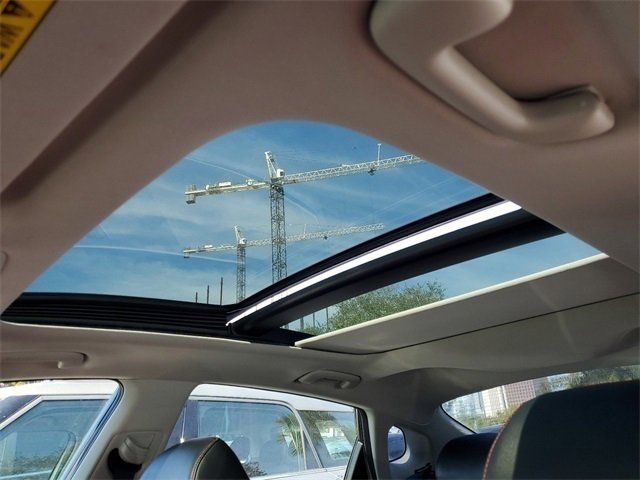 Used 2019 Kia Optima SX image 9