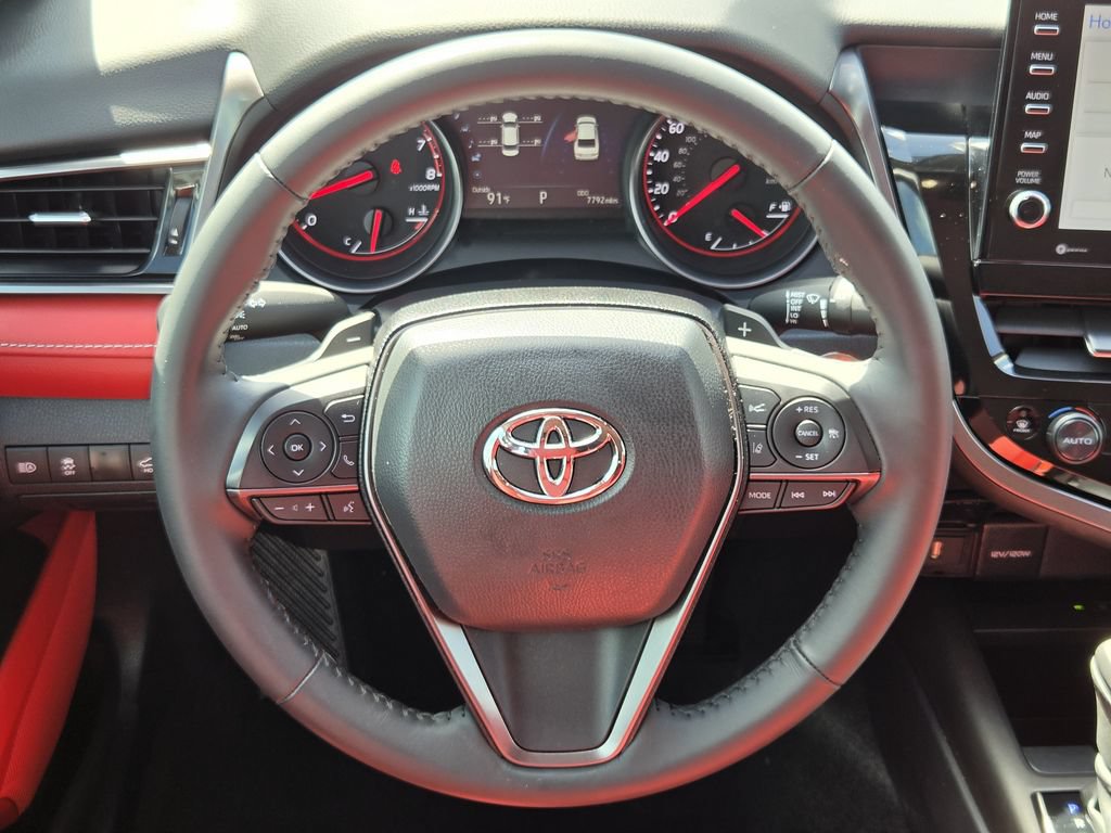 Used 2024 Toyota Camry XSE FWD image 15