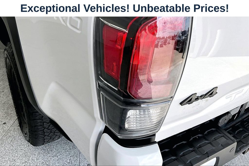 Used 2023 Toyota Tacoma TRD Pro AWD/4WD image 38