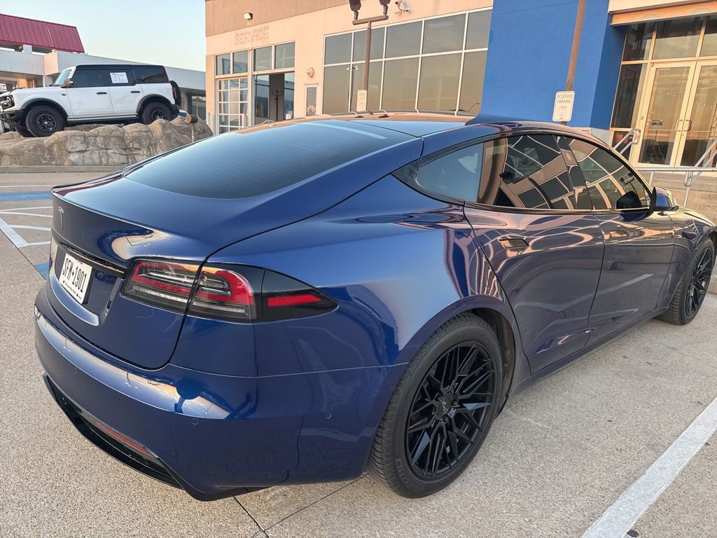 Used 2023 Tesla Model S Standard Range image 5