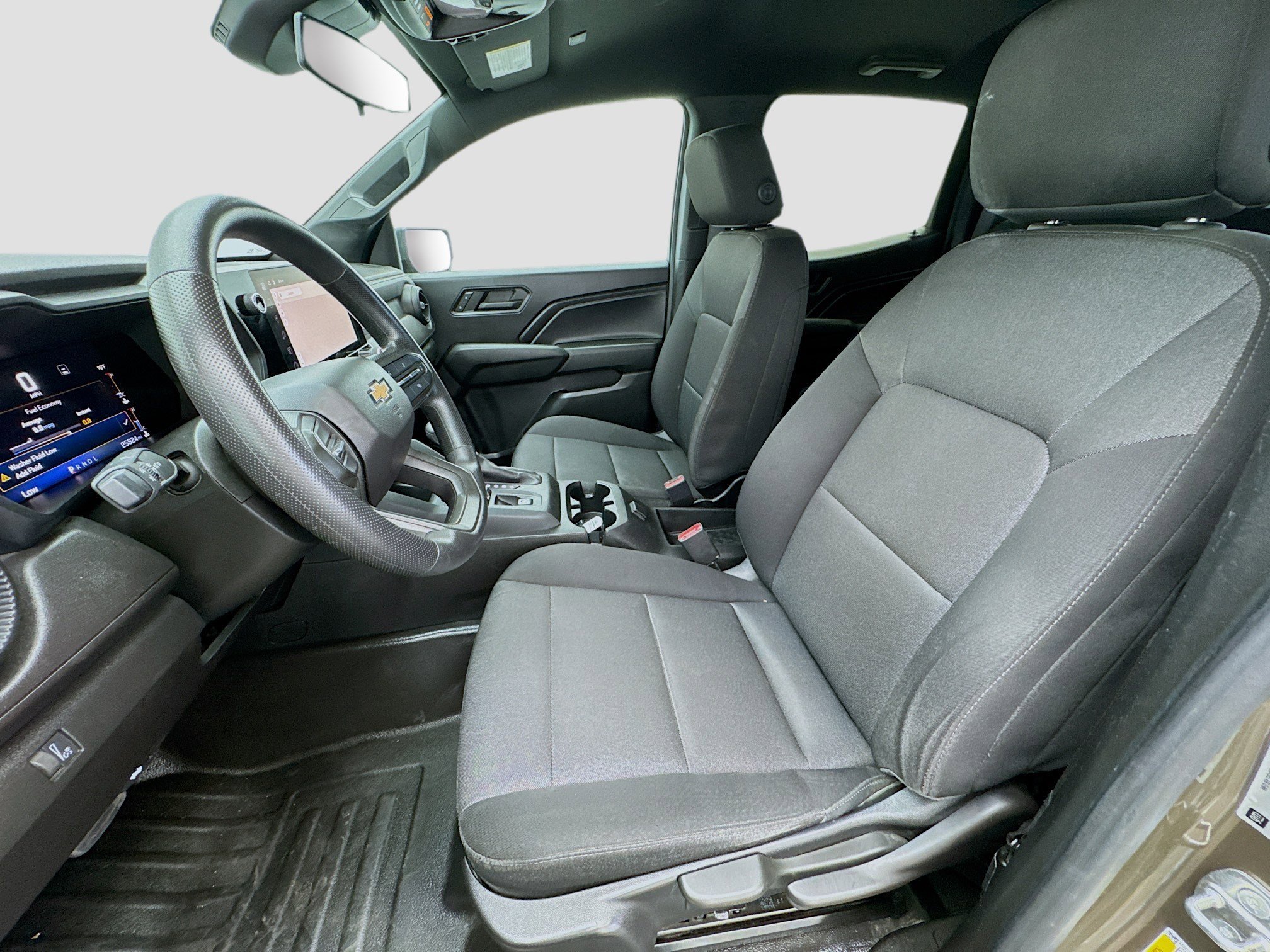 Used 2023 Chevrolet Colorado W/T image 13