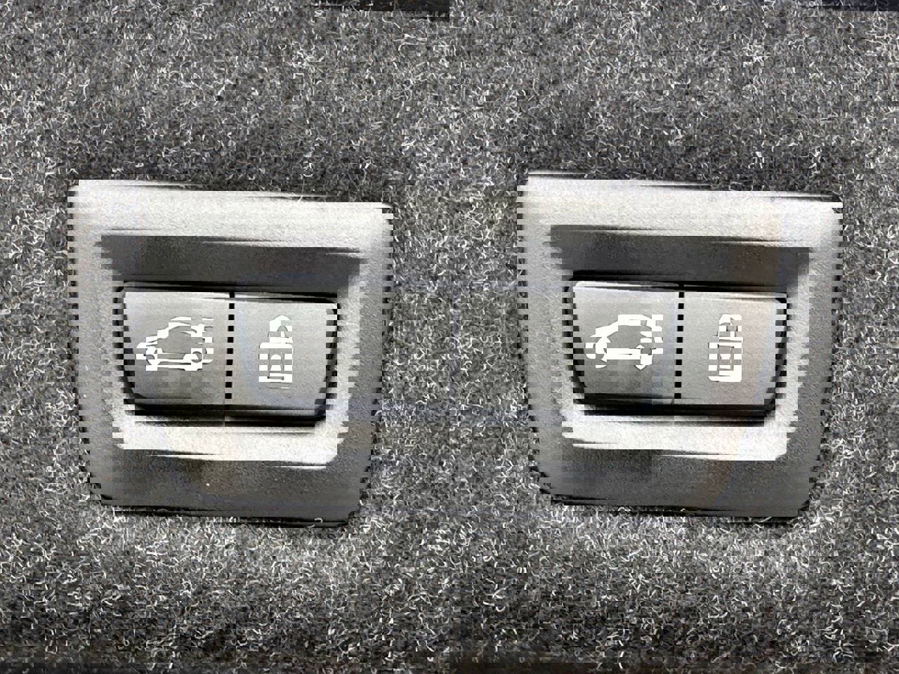 Used 2022 BMW 530i w/ Premium Package image 16