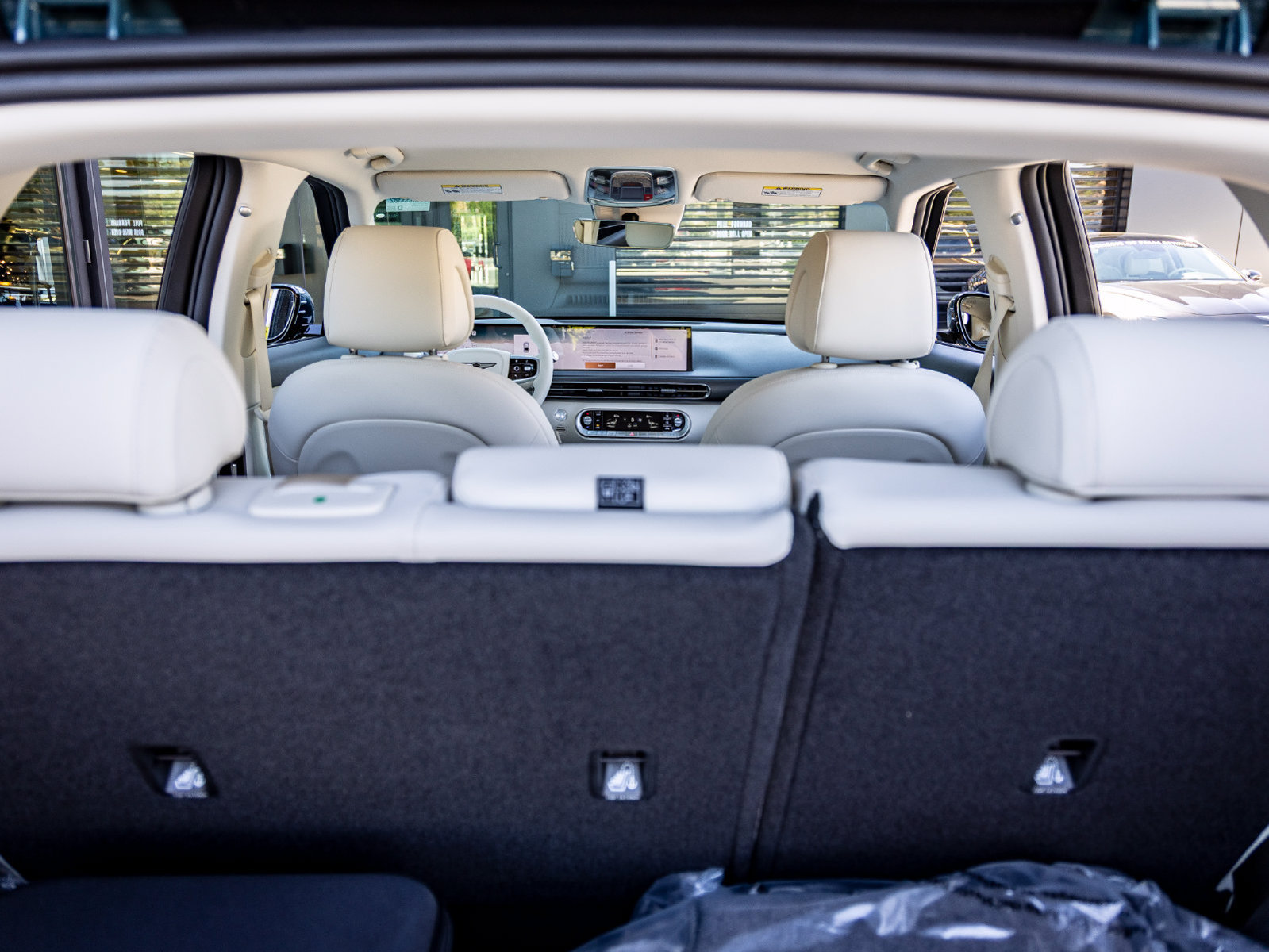New 2027 Genesis GV60 RWD image 27