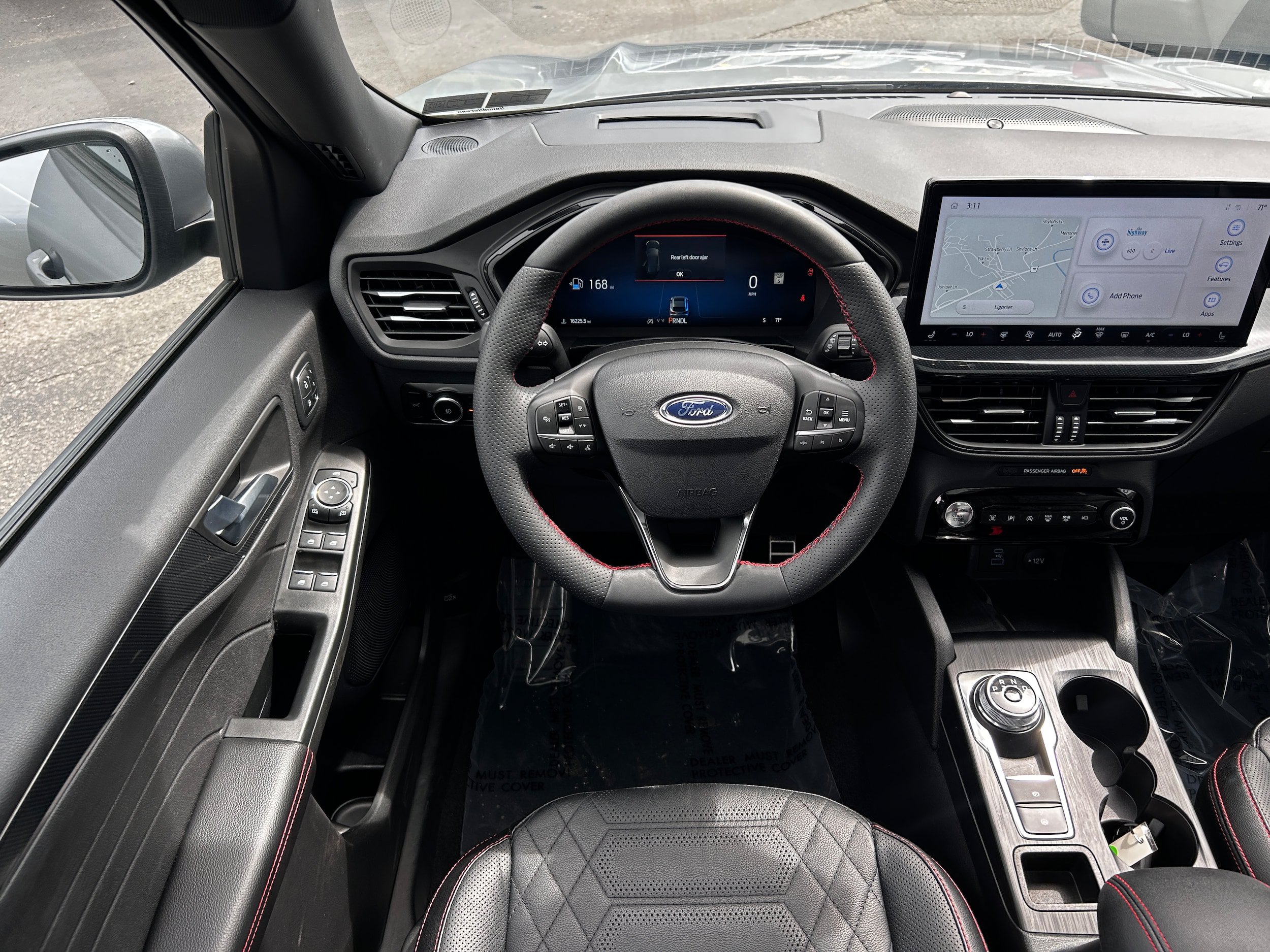 Used 2023 Ford Escape ST-Line Elite w/ Premium Technology Package AWD/4WD image 32