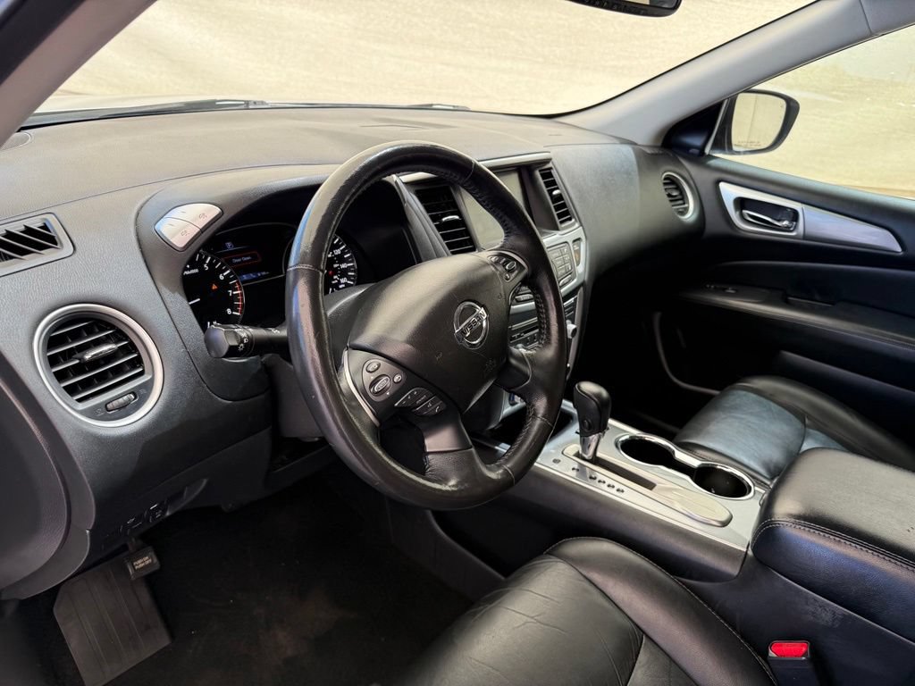 Used 2019 Nissan Pathfinder SL FWD image 27