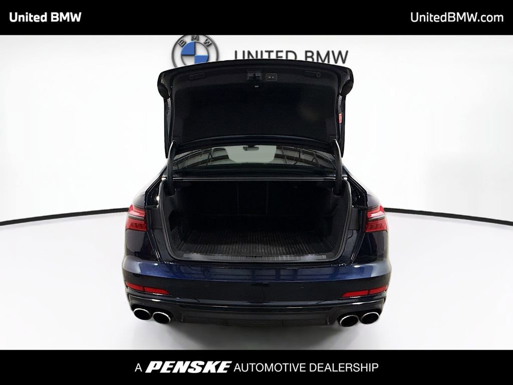 Used 2021 Audi S6 Prestige w/ Prestige Package image 14