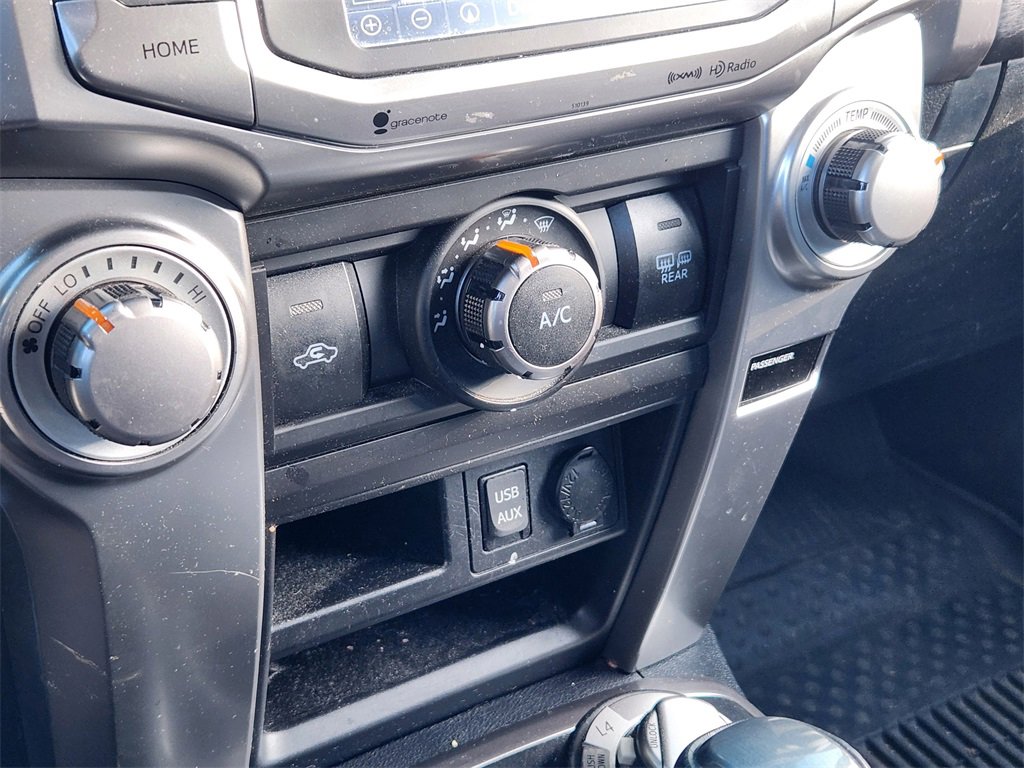 Used 2016 Toyota 4Runner SR5 image 21