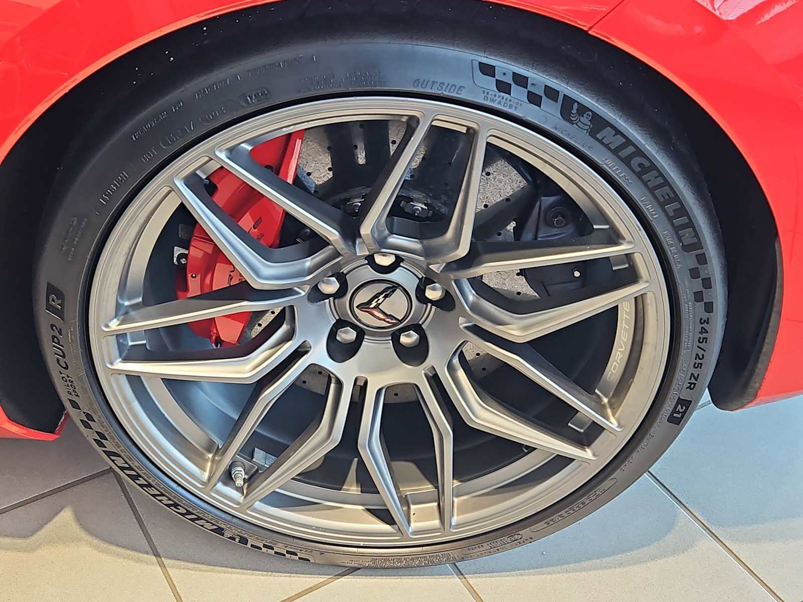 Used 2024 Chevrolet Corvette Z06 w/ Z07 Performance Package RWD image 8