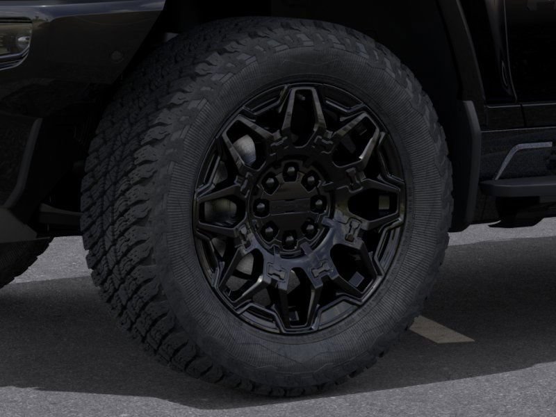 New 2025 GMC Hummer EV 3X w/ LPO, Dark Essentials Package AWD/4WD image 9