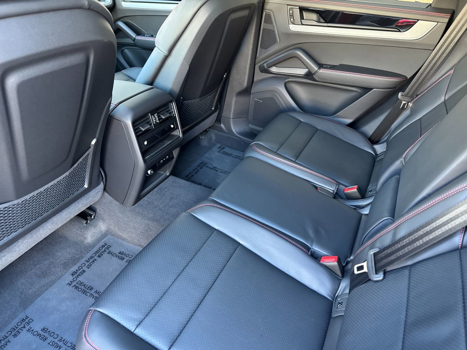 New 2026 Porsche Cayenne S image 14