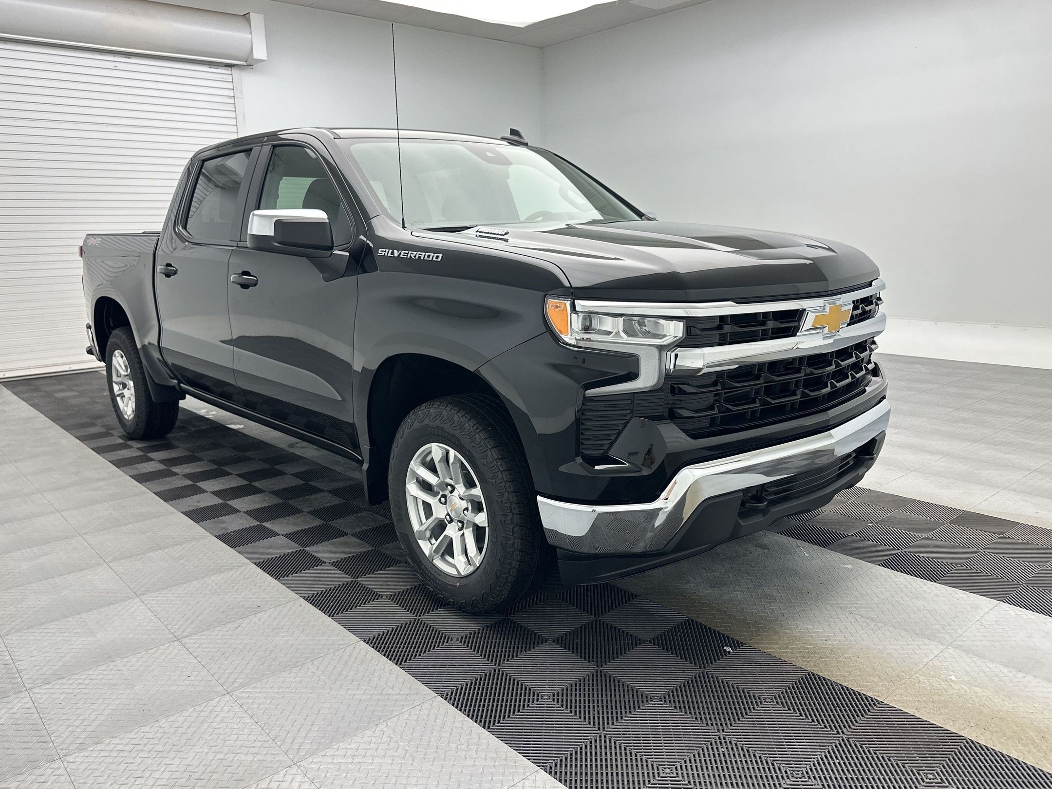 New 2026 Chevrolet Silverado 1500 LT AWD/4WD image 7