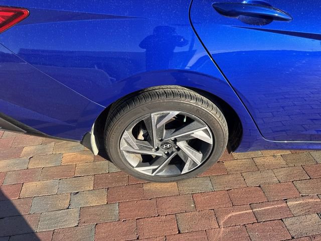Used 2024 Hyundai Elantra SEL w/ Convenience Package image 15